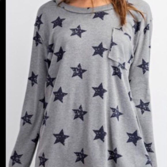 easel Tops - Woman’s star easel long sleeve shirt size small
